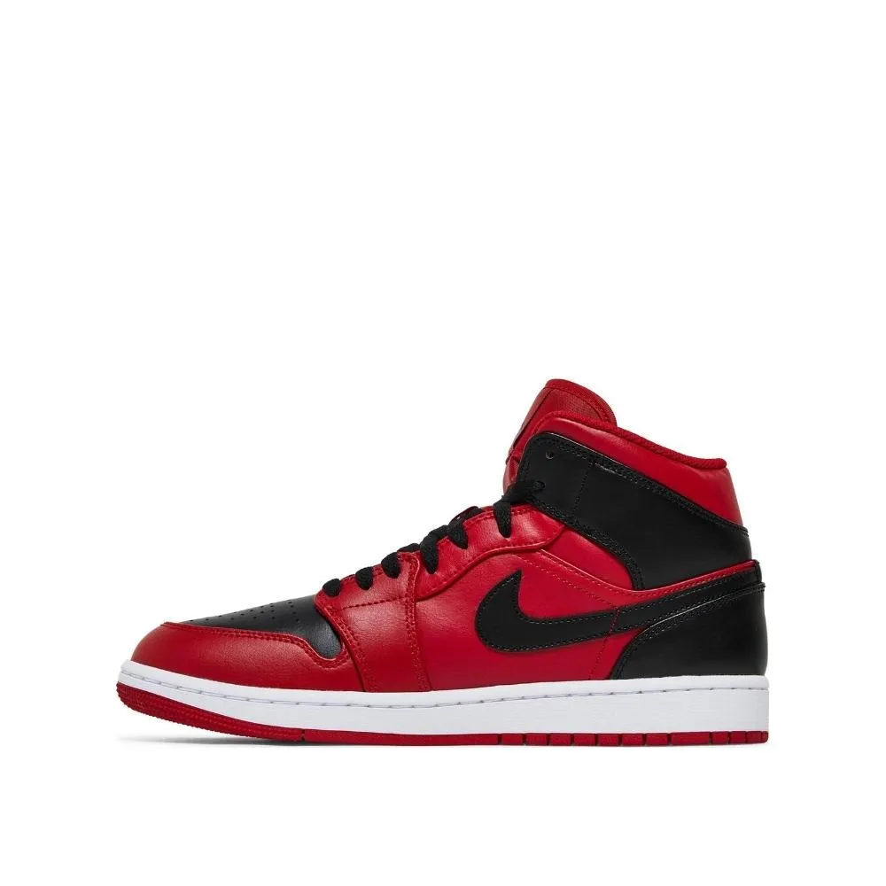 Air Jordan 1 Mid Reverse Bred