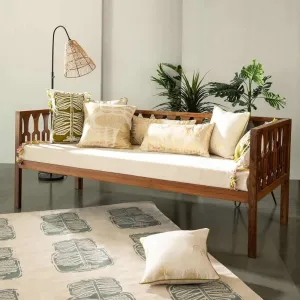 Luxurious Natural Serenity Daybed Sofa – Elegant & Comfortable Design