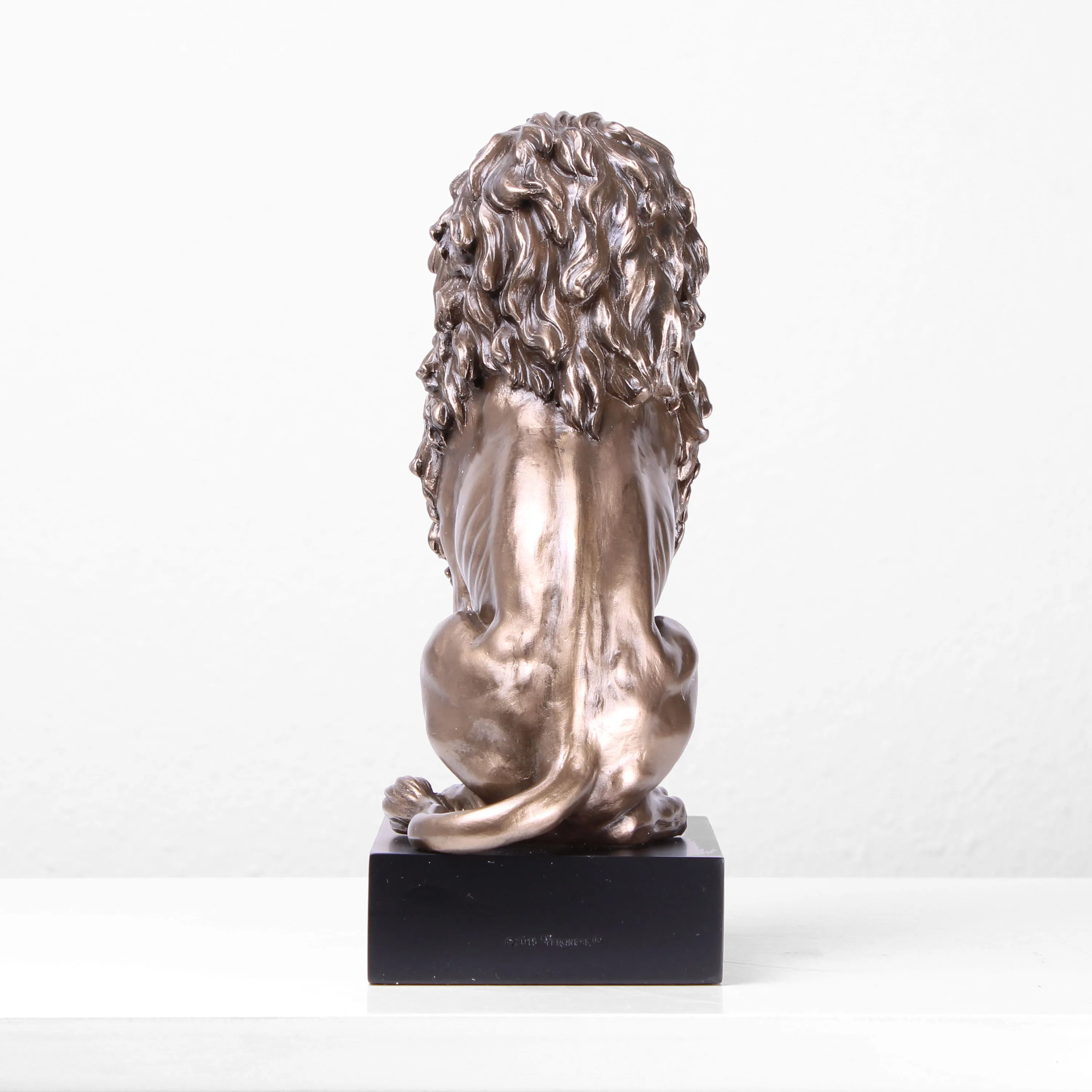 Sitting Lion Statue in Bronze (Cold Cast Bronze Sculpture)